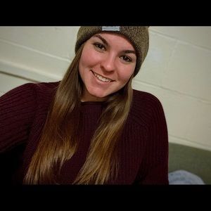 Meet your Posher, Hannah